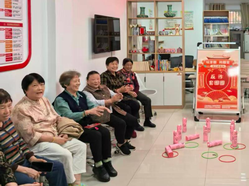市重点工程处开展“情暖中秋 月满社区”志愿服务活动