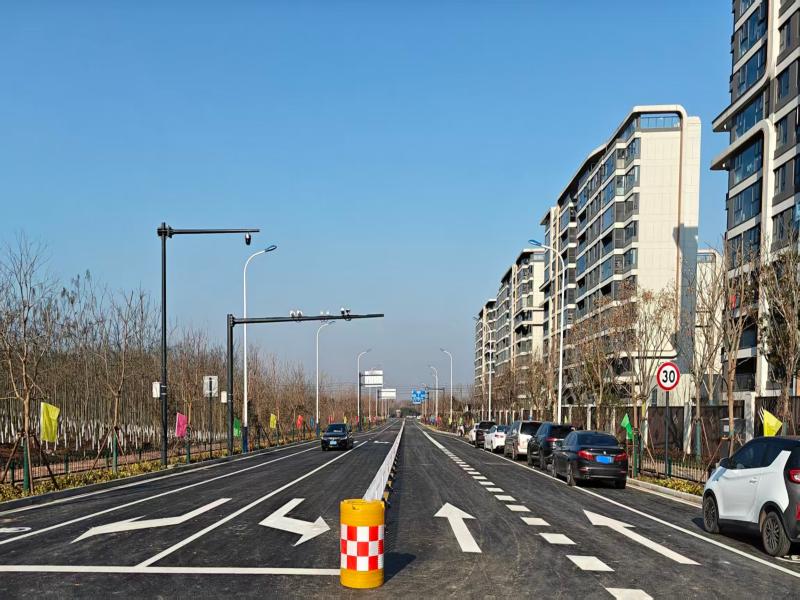 茶花路（嵩寮岩路-响洪甸路）道路工程提前放行通车！
